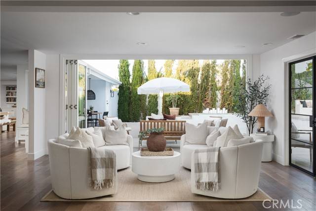 Newport Beach, CA 92660,1700 Highland DR