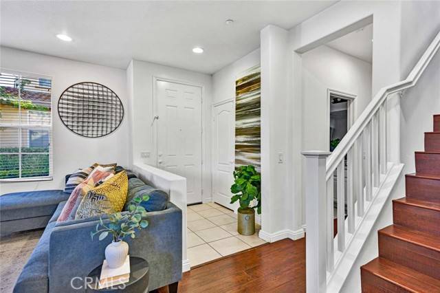 Stanton, CA 90680,8074 Sorrento LN