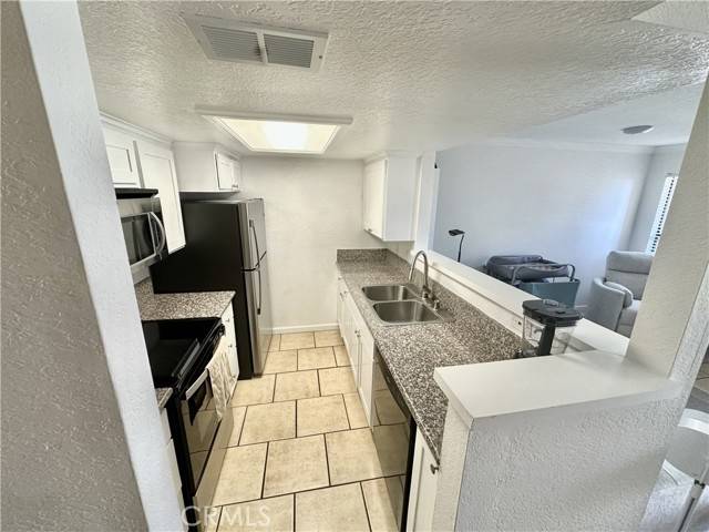 Rancho Cucamonga, CA 91730,10151 Arrow 6