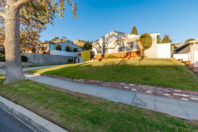 Burbank, CA 91504,2748 Mansfield DR