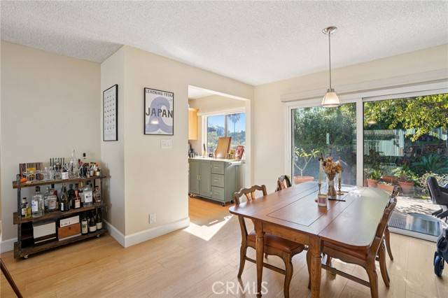 Los Angeles, CA 90039,2305 Silver Ridge AVE