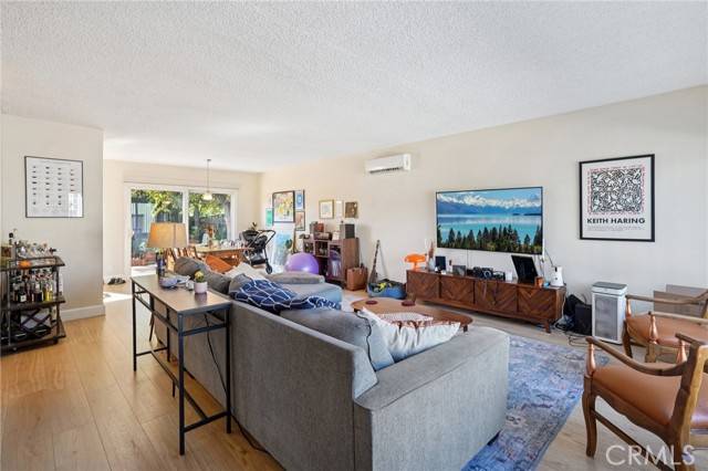 Los Angeles, CA 90039,2305 Silver Ridge AVE