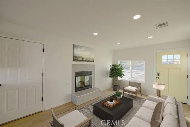 Apple Valley, CA 92307,22090 Cherokee AVE