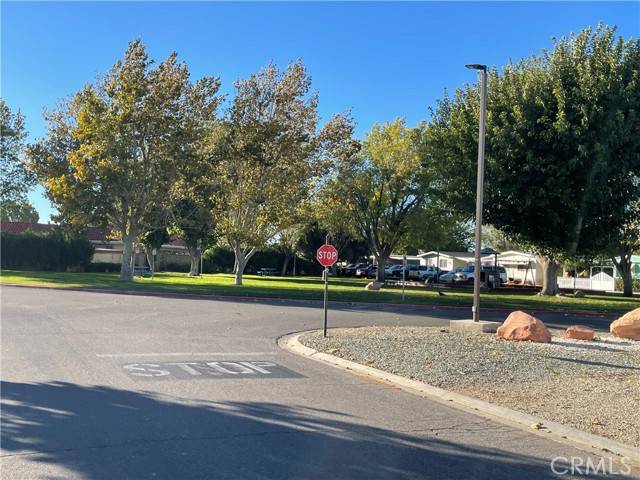 Lancaster, CA 93535,1301 E Avenue I 370