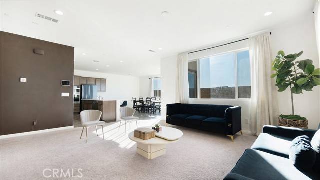 Perris, CA 92571,4774 Albatross