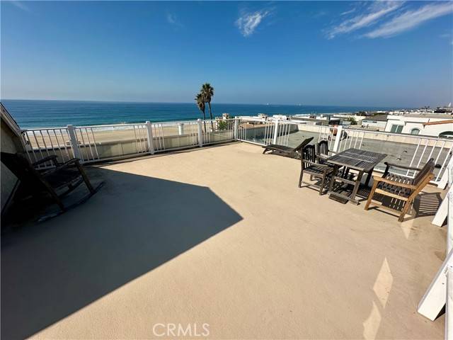 Manhattan Beach, CA 90266,122 15th ST