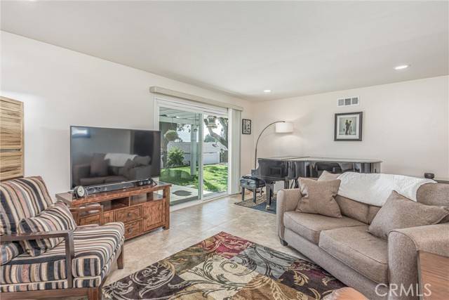 Rancho Cucamonga, CA 91701,8651 Holly ST