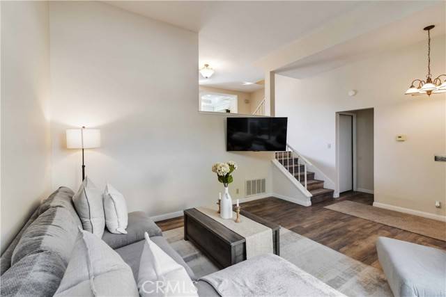 Simi Valley, CA 93065,2421 Chandler AVE 2