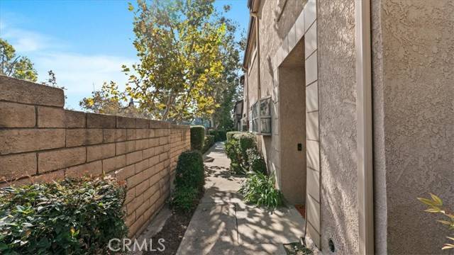 Ontario, CA 91762,1706 S MTN