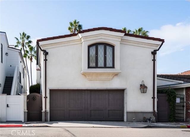 Newport Beach, CA 92663,359 Via Lido Soud