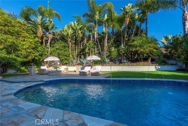 Dana Point, CA 92629,20 Regina