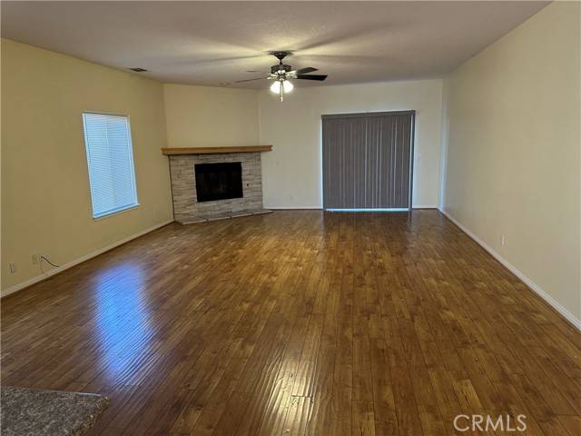 Helendale, CA 92342,26977 Silver LKS