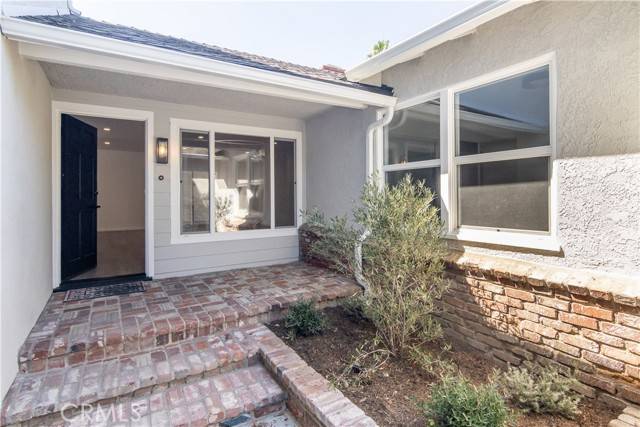 Winnetka, CA 91306,7439 Irondale AVE