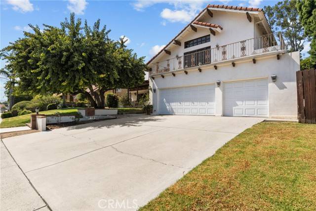 Chatsworth, CA 91311,19613 Hiawatha