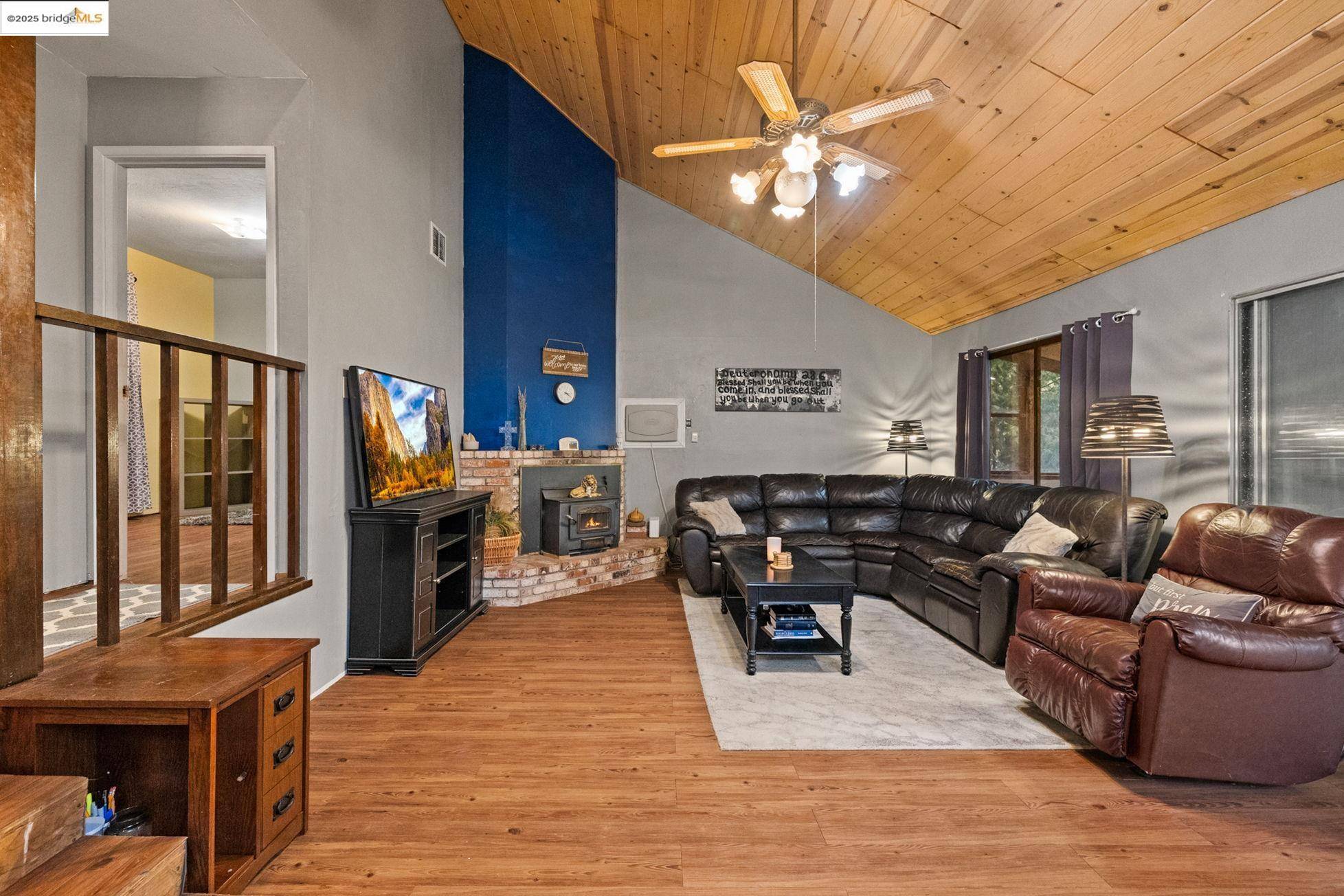 Twain Harte, CA 95383,17851 Robin Rd