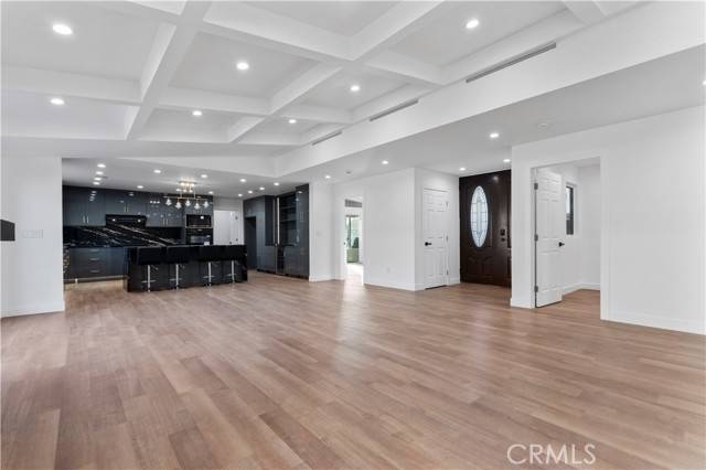 Northridge, CA 91343,9055 Forbes