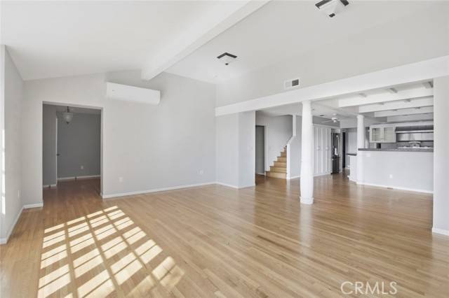 San Diego, CA 92106,3320 HL