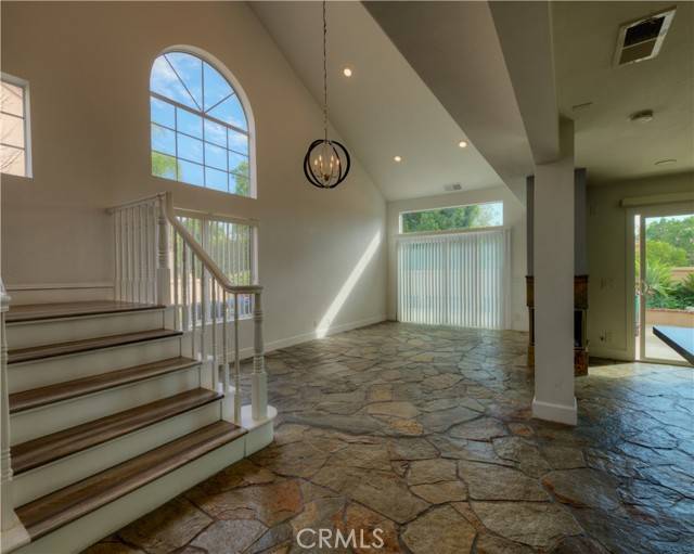 Aliso Viejo, CA 92656,71 Via Bacchus