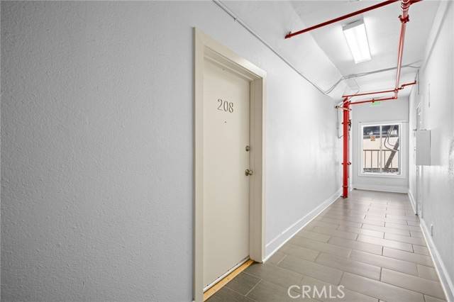 Glendale, CA 91205,228 S Kenwood ST 208