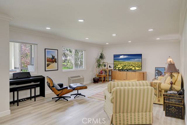 Laguna Woods, CA 92637,5500 Paseo Del Lago W 2F