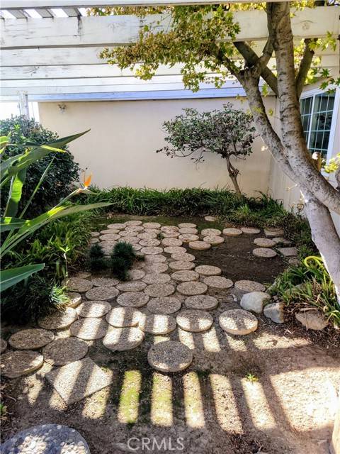 Jurupa Valley, CA 92509,6881 Alviso