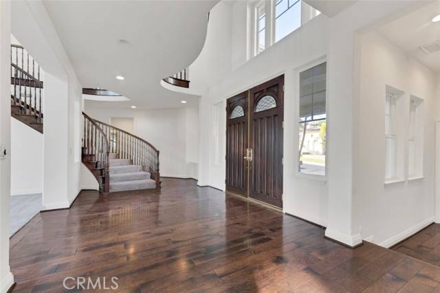 Porter Ranch, CA 91326,20212 Via Medici