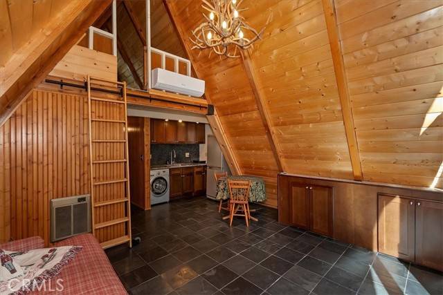 Arrowbear, CA 92382,33005 Arrowbear