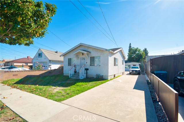 Bellflower, CA 90706,9510 1/2 Beverly