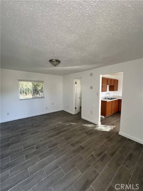 Colton, CA 92324,1318 1/2 N Rialto