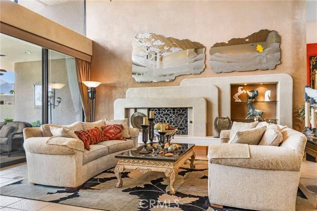 Palm Desert, CA 92260,73497 Mariposa