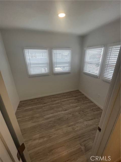 Los Angeles, CA 90003,310 E 81st