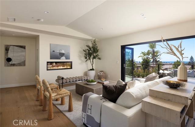 San Clemente, CA 92672,149 Avenida De La Paz