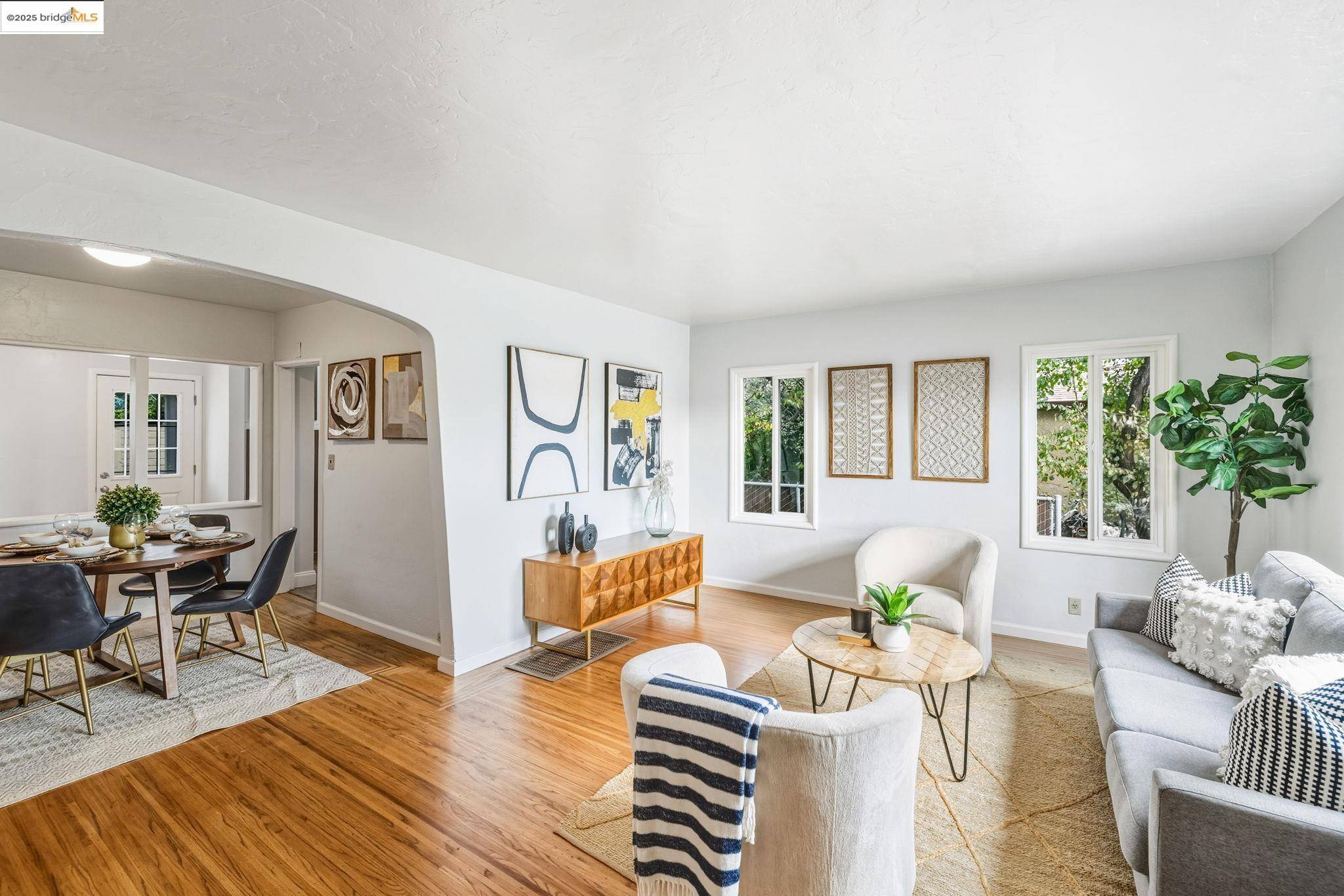 Ashland, CA 94578,1565 Fir Ave