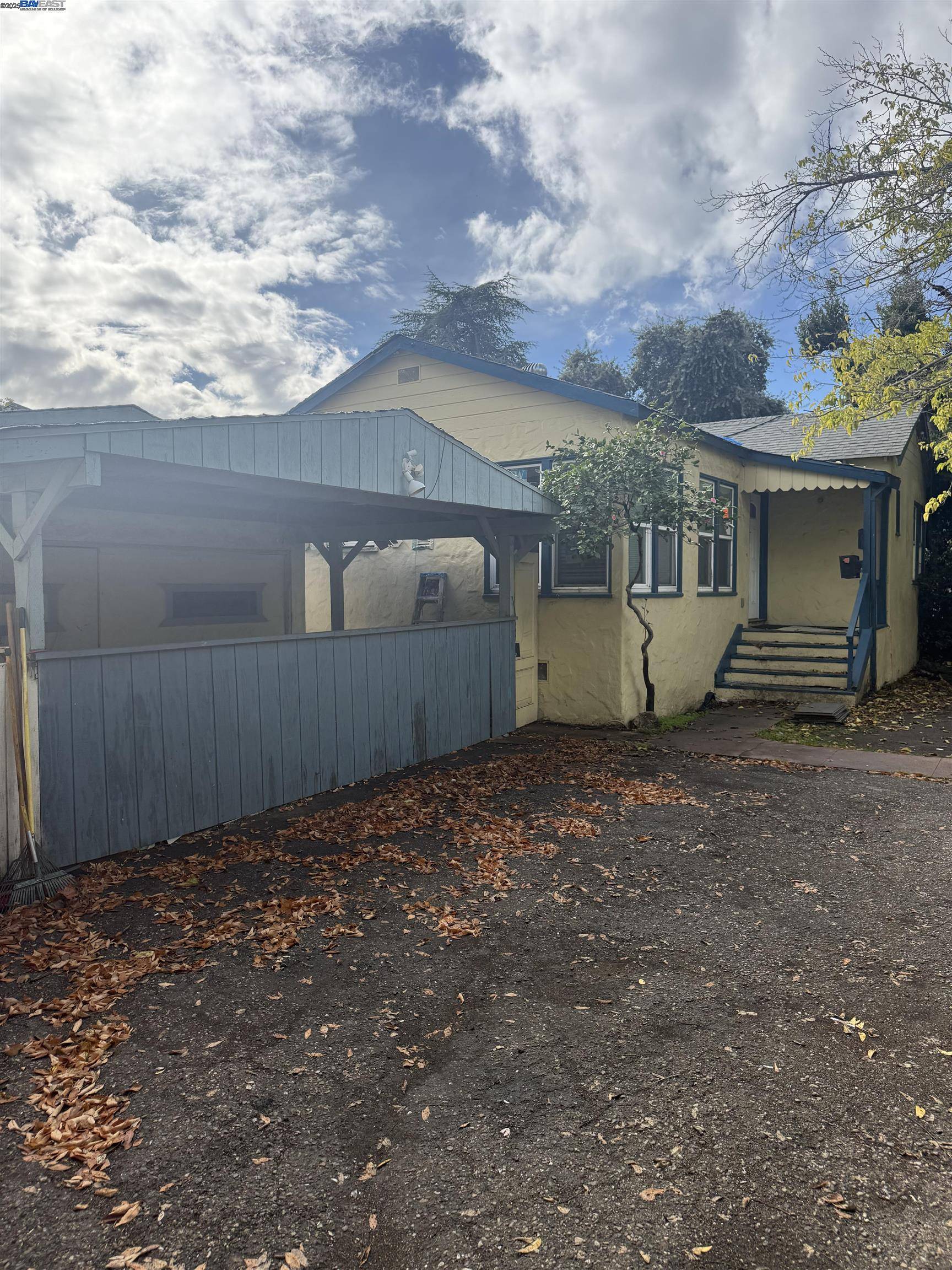 Concord, CA 94520,2054 Bonifacio St.