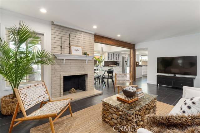 Lake Forest, CA 92630,22911 Plainview