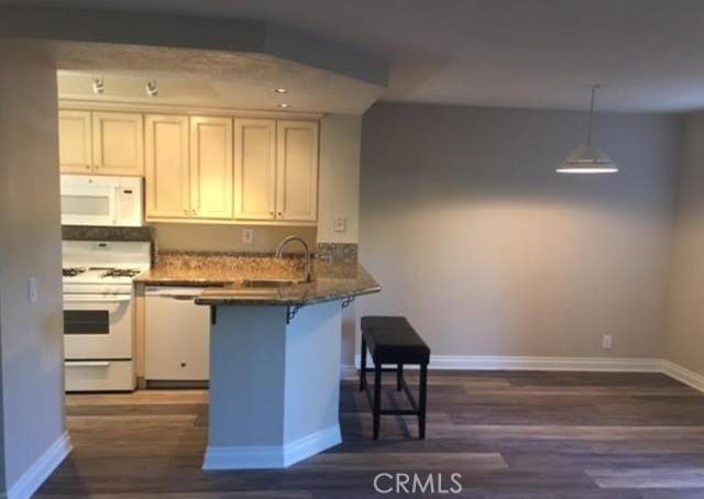 Rancho Santa Margarita, CA 92688,7 Pomelo