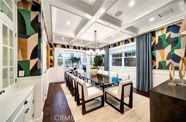 Encino, CA 91316,4821 Oak PARK