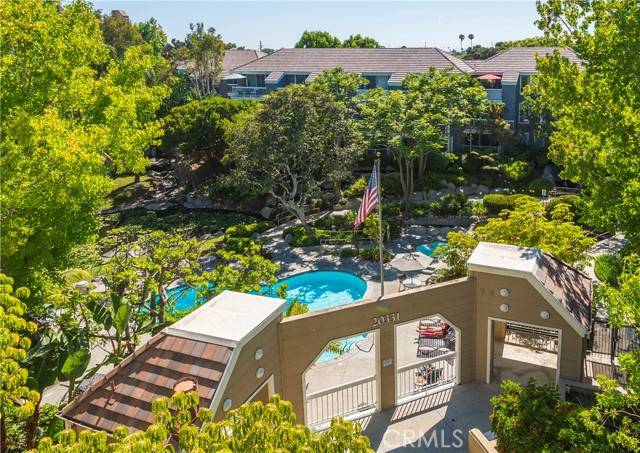 Huntington Beach, CA 92646,20331 Bluffside CIR A407