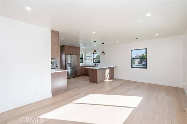 Torrance, CA 90504,18833 Doty