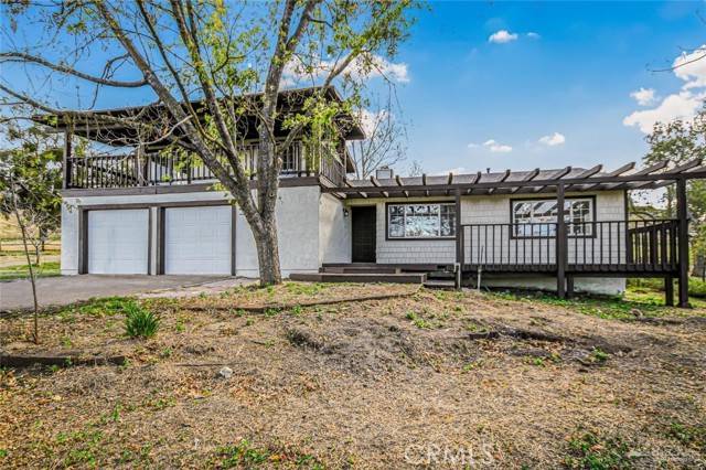 Tehachapi, CA 93561,30617 Buckskin