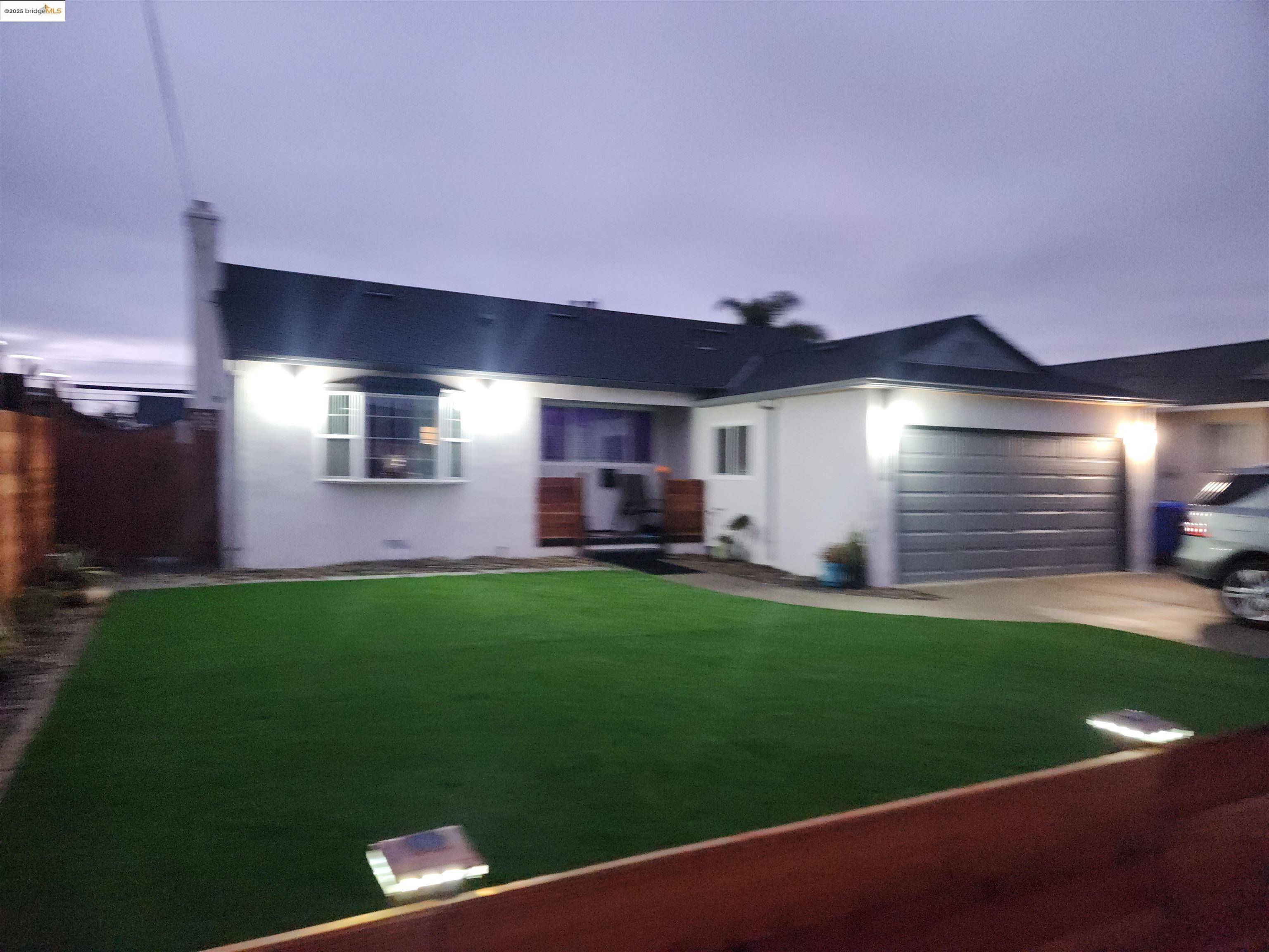 San Leandro, CA 94579-9999,15373 Inverness St