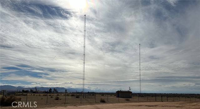 Apple Valley, CA 92307,23291 Zuni RD