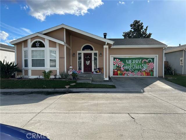 Canyon Country, CA 91351,19842 Emerald Creek DR