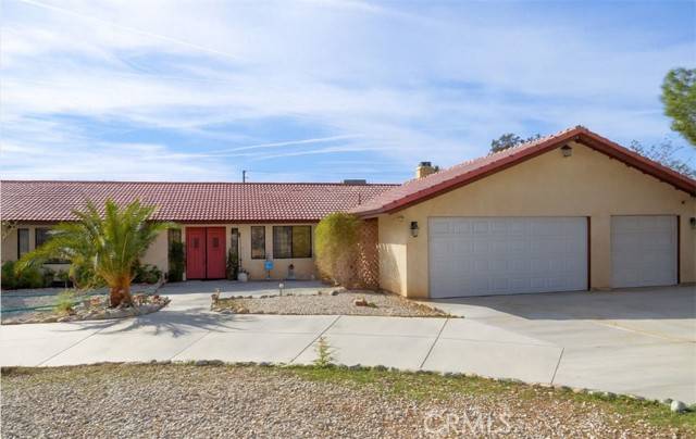 Apple Valley, CA 92307,20071 Serrano