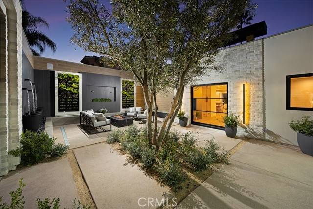 Newport Beach, CA 92660,1717 Irvine AVE