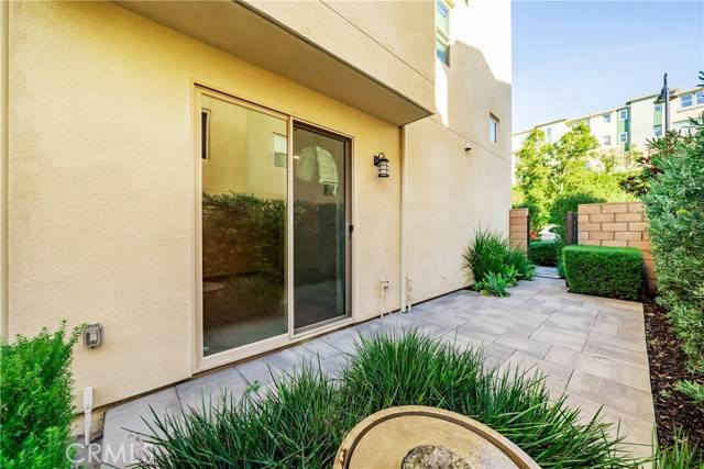 Lake Forest, CA 92630,590 Catalonia