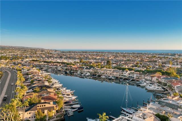 Newport Beach, CA 92660,612 Harbor Island DR