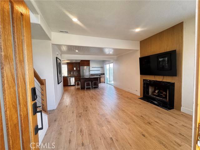 Costa Mesa, CA 92627,379 Monte Vista AVE A