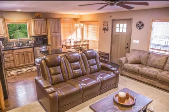 Big Bear City, CA 92314,901 Anita