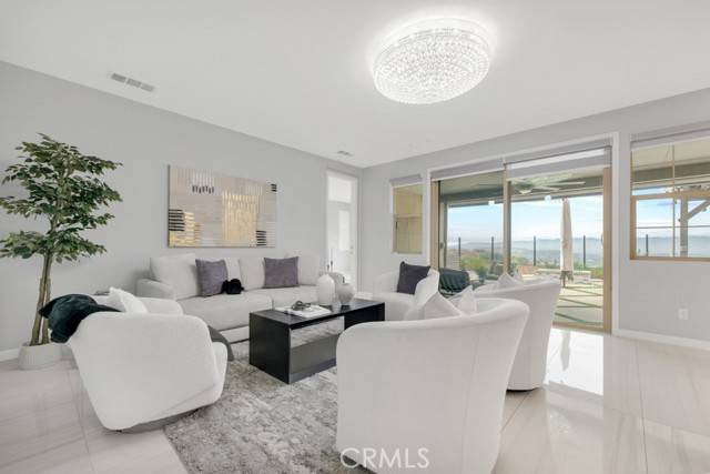 Canyon Country, CA 91350,18348 Cachet